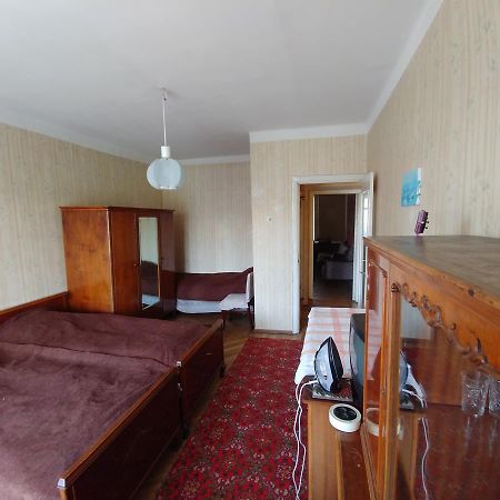 יירבאן Apartment Vintage מראה חיצוני תמונה